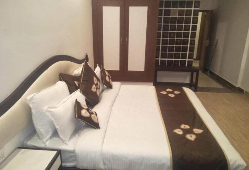 Номер Deluxe Кровать Кинг, Shivalik Hills Mussoorie