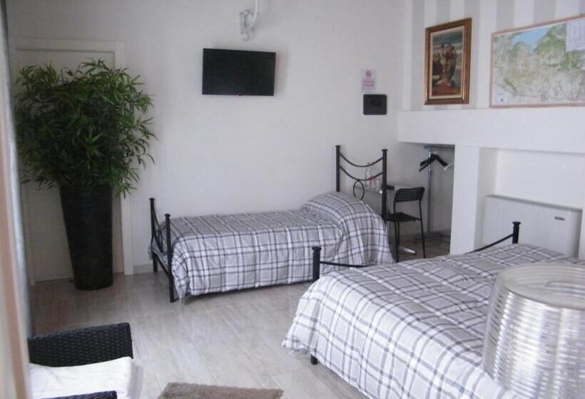 חדר סטנדרט לשלושה, Villa Franca Casa Vacanze