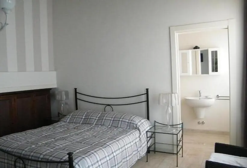スタンダードトリプルルーム, Villa Franca Casa Vacanze