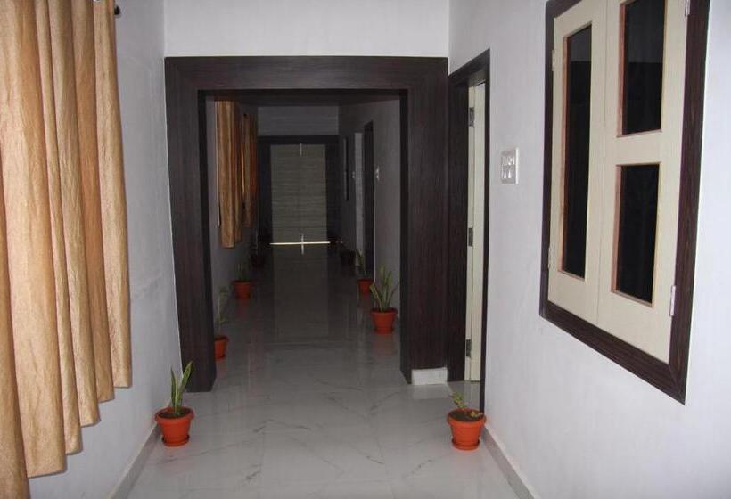 اتاق لوکس, Vajrabodhi Guest House