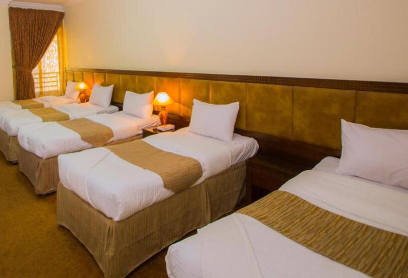 חדר משפחתי, Al Zahra