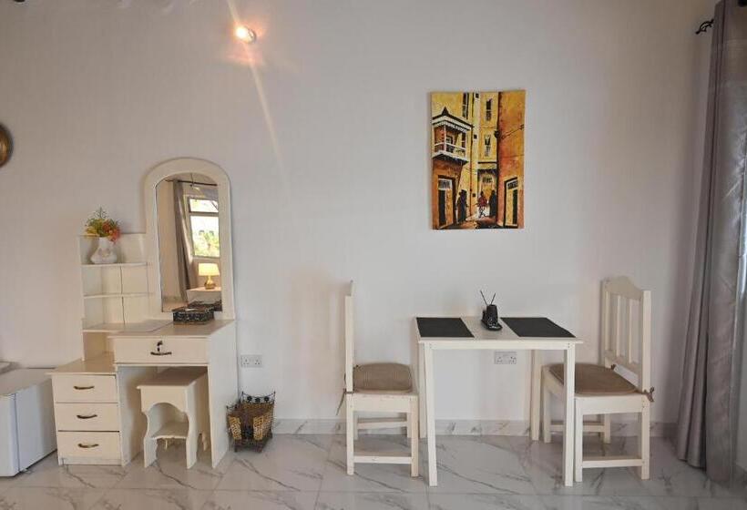 غرفة قياسية مزوَّدة بشُرفة, Ananda Villa Zanzibar