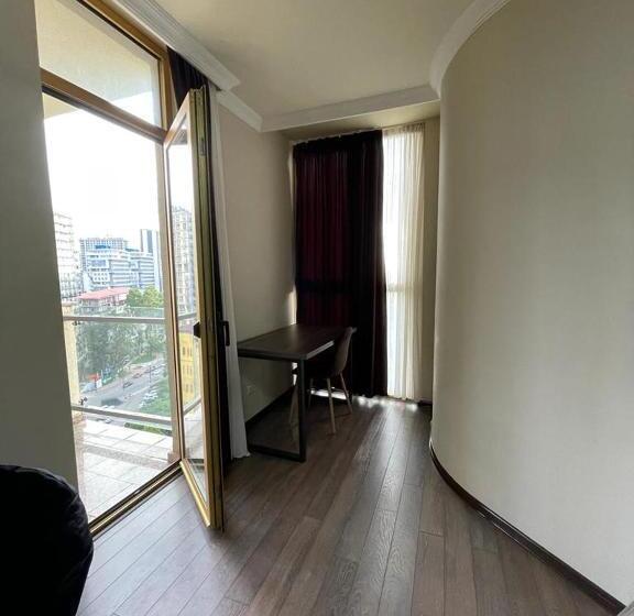 آپارتمان 1 خوابه با بالکن, Orbi Plaza Black Sea