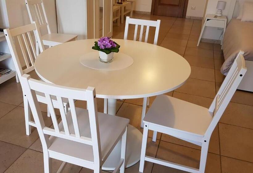 Студио Стандарт Кровать Кинг, Catona House