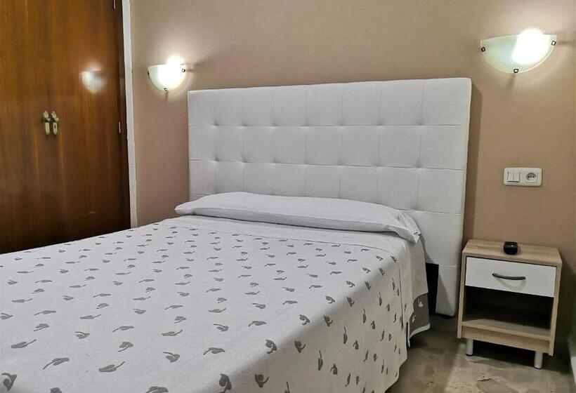 标准单人间, Hostal Madrid I