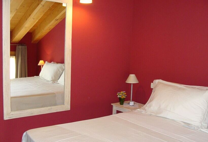 חדר סטנדרט, Agriturismo La Risarona