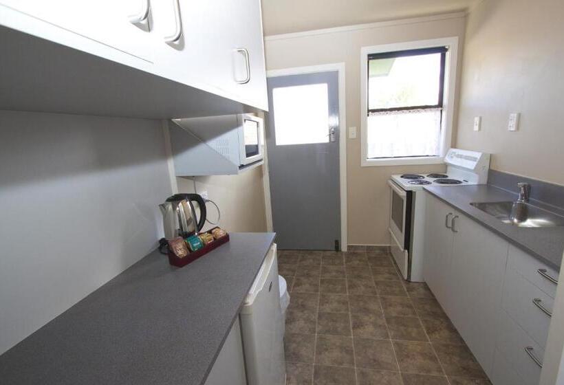 Apartament 2 Dormitoare, Arcadia Motel