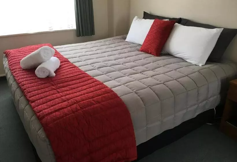 スタンダードスタジオ, Ascot Oamaru Motel