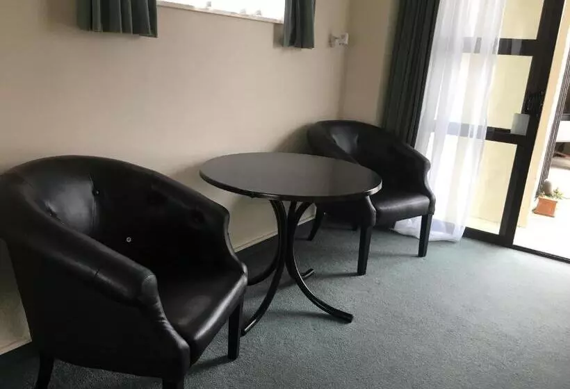 デラックススタジオ, Ascot Oamaru Motel