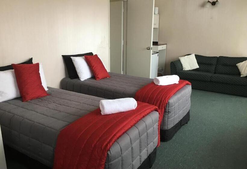 스탠다드 스튜디오, Ascot Oamaru Motel
