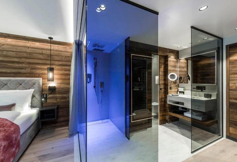 סוויטת ג'וניור, Bad Moos   Aqua Spa Resort