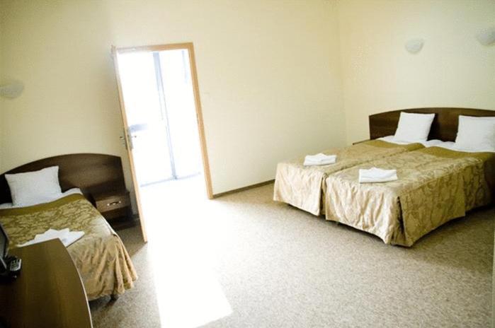 חדר סטנדרט לארבעה, A4 Mop Zastawie