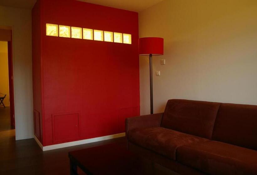 Полулюкс, Auberge De La Durdent