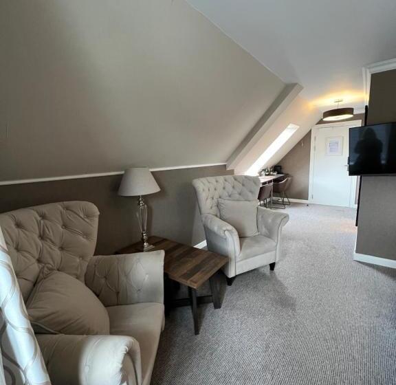 סוויטת ג'וניור, Bandholm Bade