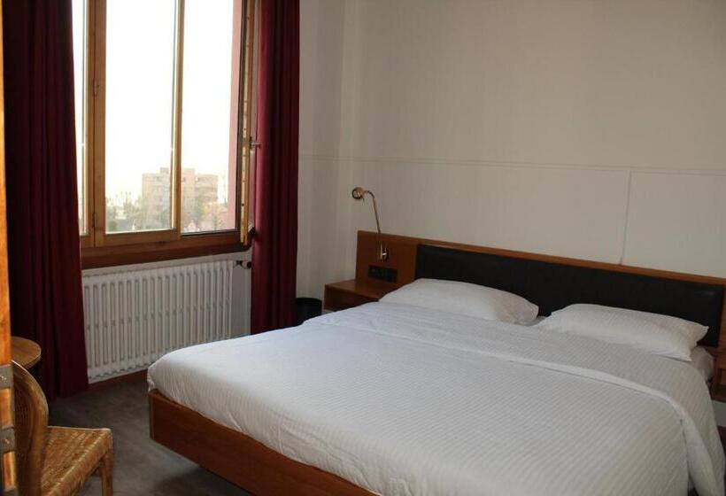 سوئیت 2 خوابه, Casa Annita