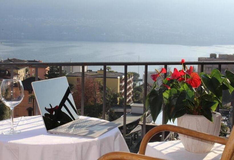 اتاق استاندارد با چشم‌انداز دریاچه, Casa Annita