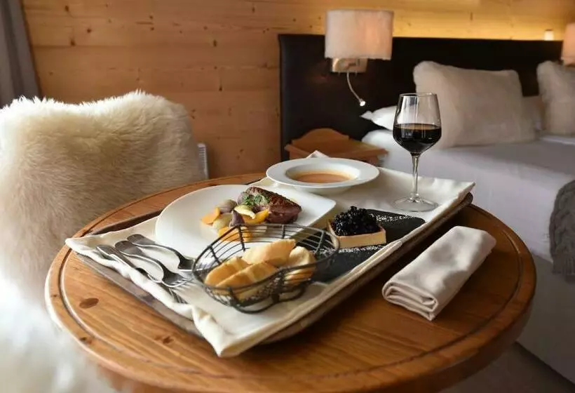 ファミリールーム, Chalethôtel La Chemenaz, The Originals Relais
