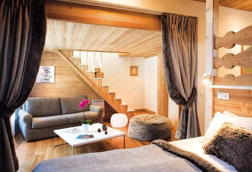 スイート, Chalethôtel La Chemenaz, The Originals Relais