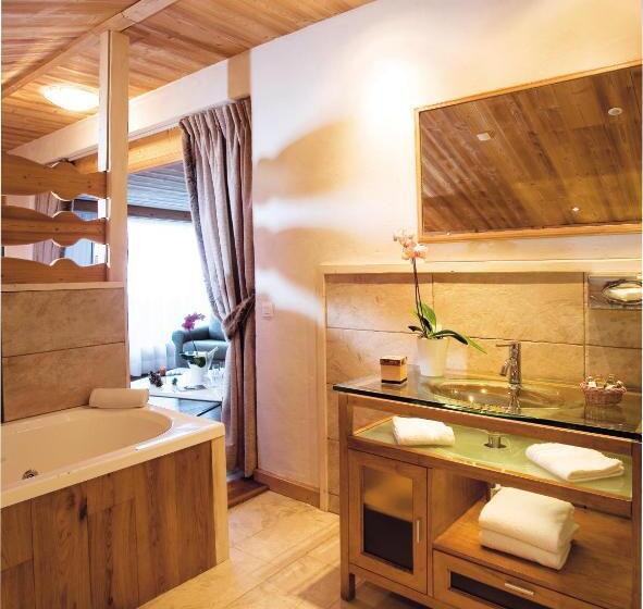 スイート, Chalethôtel La Chemenaz, The Originals Relais