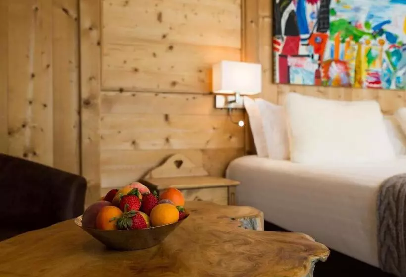 テラス付スイート, Chalethôtel La Chemenaz, The Originals Relais