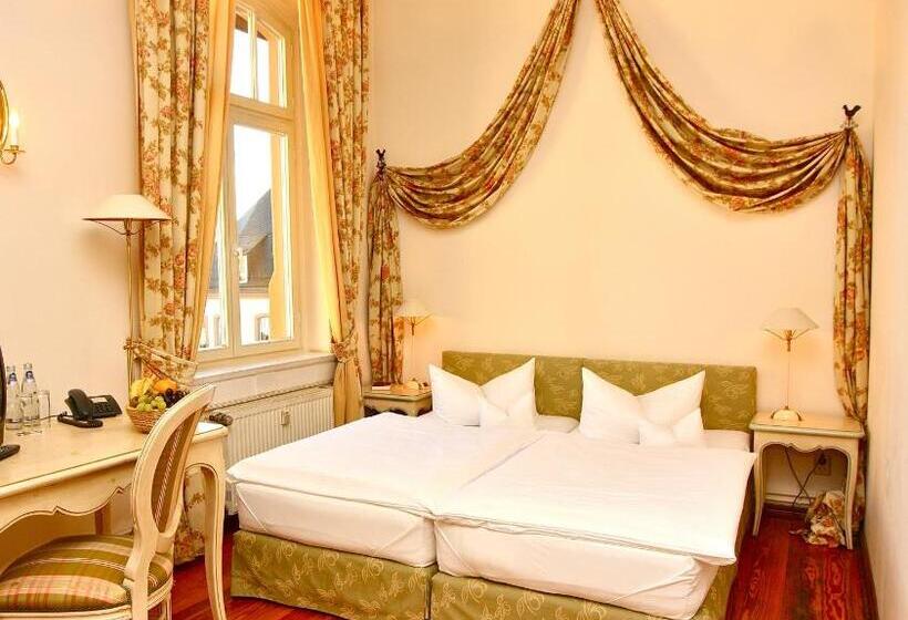 غرفة قياسية, Graf Von Mansfeld