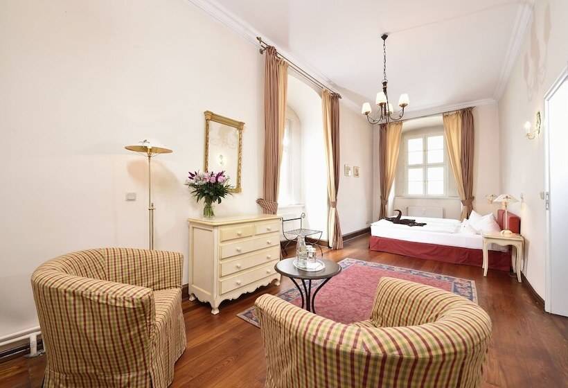 غرفة قياسية فردية, Graf Von Mansfeld