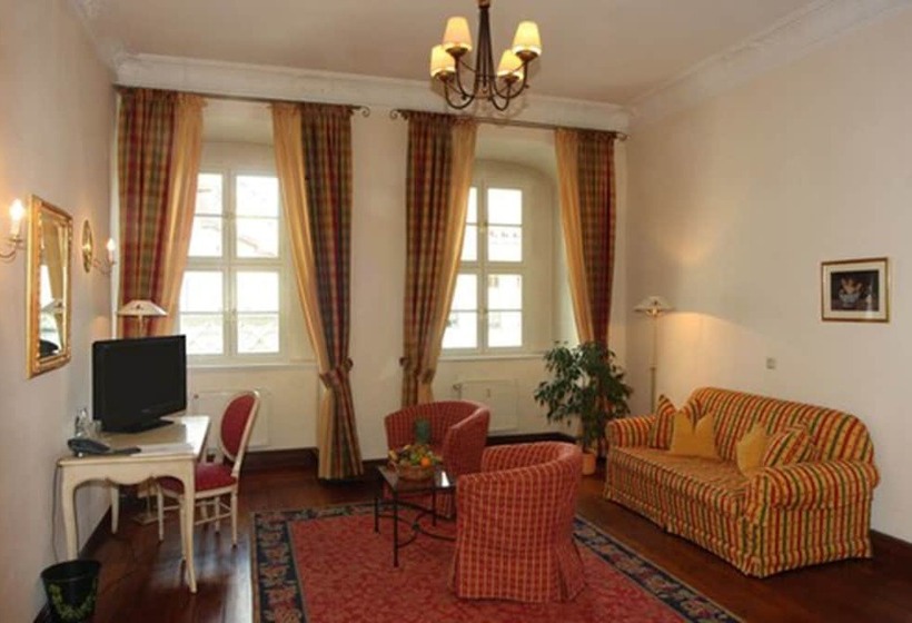 جناح جونيور, Graf Von Mansfeld