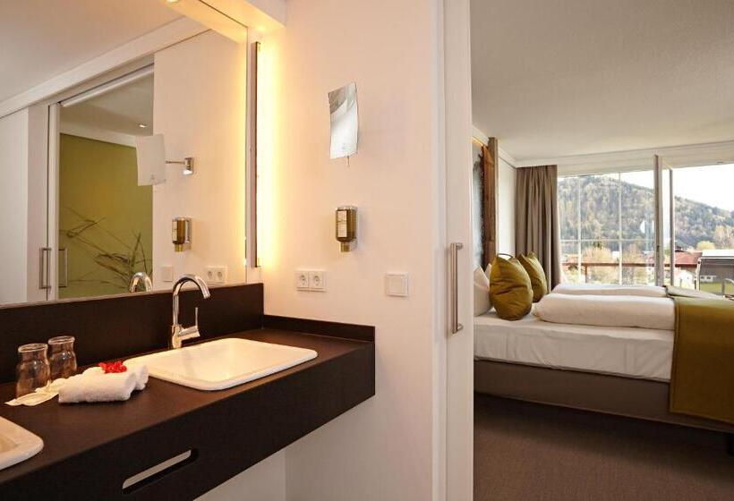 Люкс Повышенной Комфортности, Haubers Naturresort Gutshof