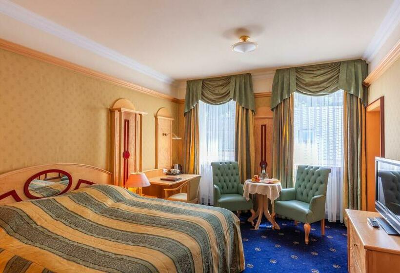 스탠다드 룸, Hacker S Furstenhof