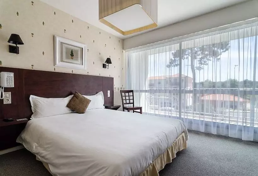 スタンダードルーム, Hôtel Du Parc