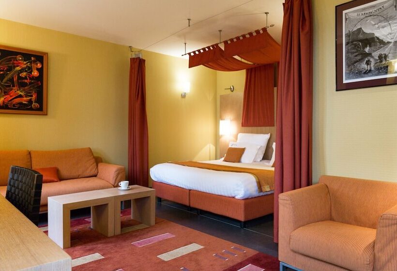 חדר סטנדרט נוף לאגם, Le Jules Verne