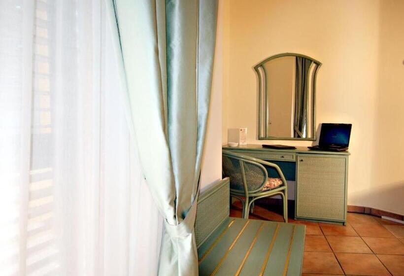 Pokój Standard, Il Ceppo