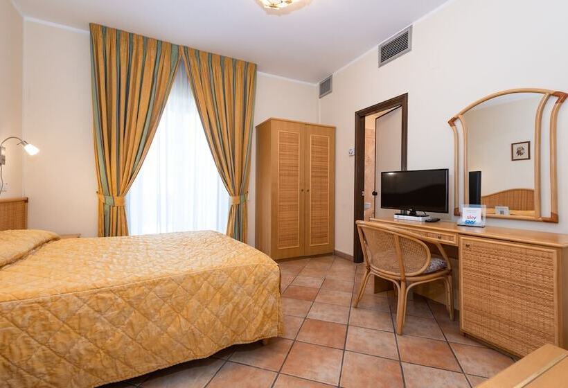 Pokój Standard, Il Ceppo