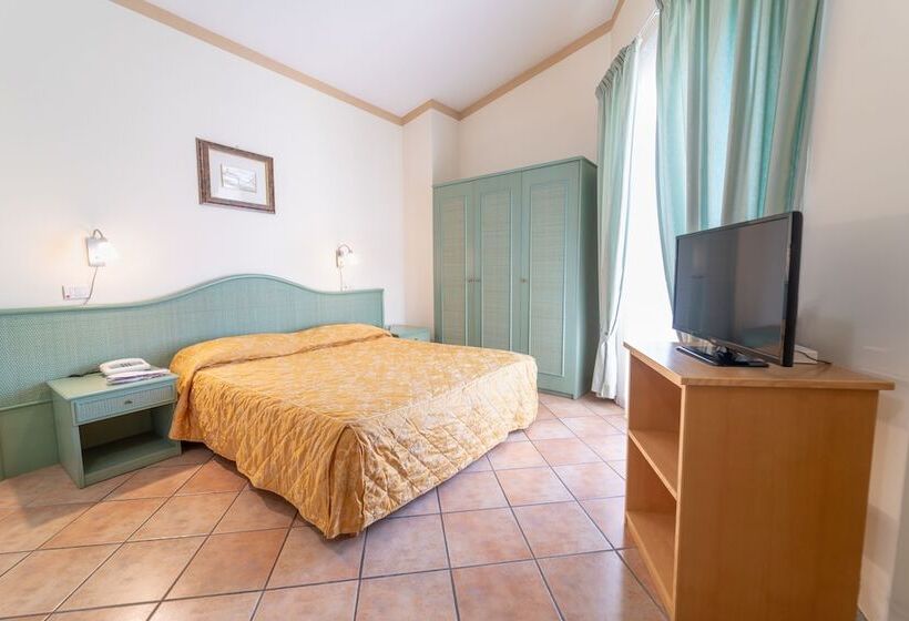 Pokój Standard, Il Ceppo