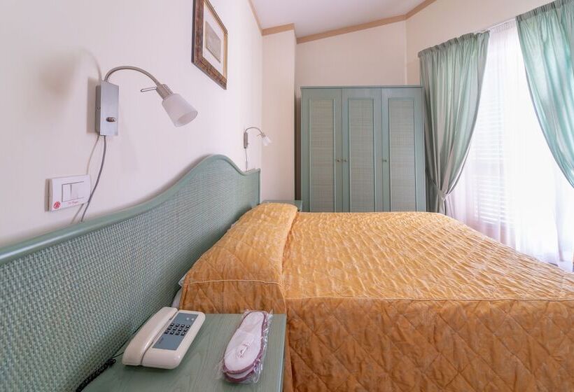 Pokój Standard, Il Ceppo