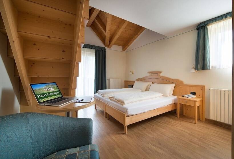 غرفة قياسية رباعية, Interalpen