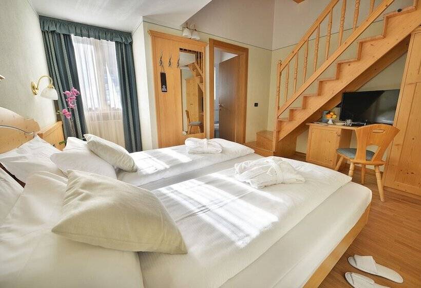 غرفة كومفورت ثلاثية, Interalpen