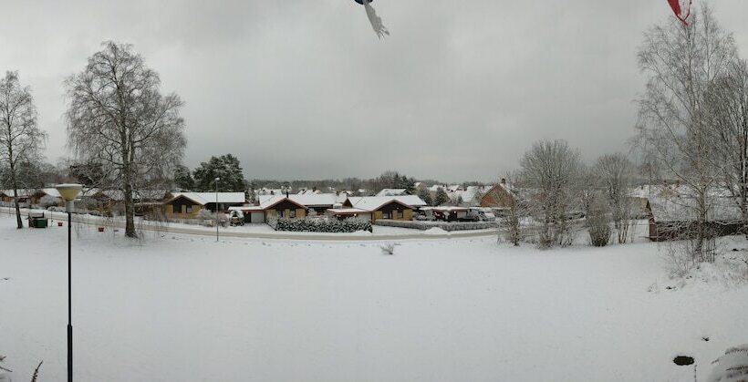 패밀리 룸, L Marieberg