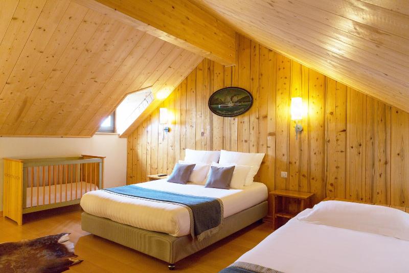 סוויטת דופלקס, Le Jules Verne