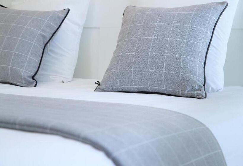 חדר סטנדרט יחיד, Logis Hotel & Restaurant De La Basilique