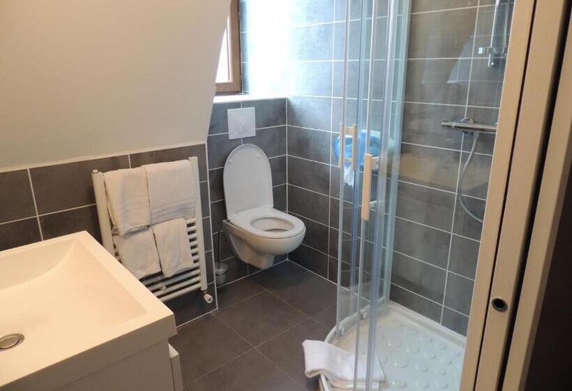 חדר סטנדרט, Logis Hôtel Restaurant Les Coudercous