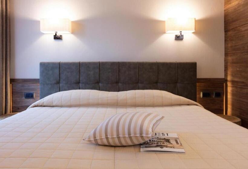 Номер Deluxe, Miramonti Park