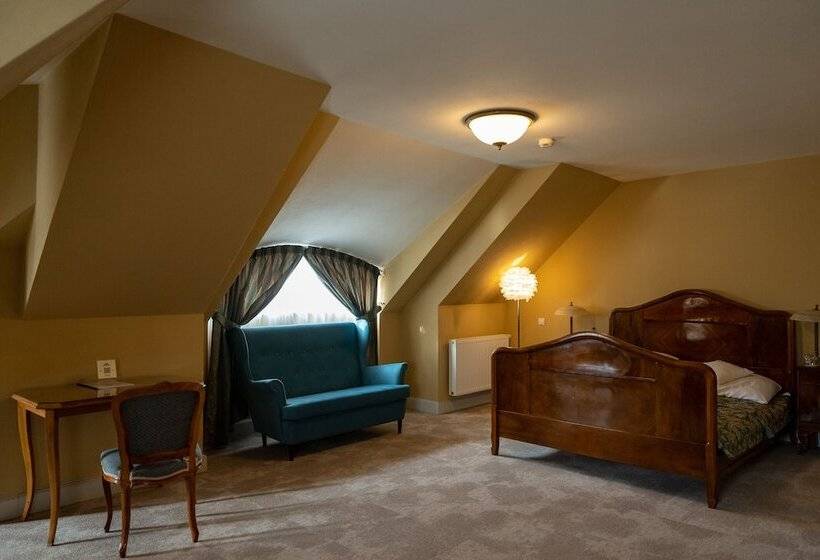 스탠다드 룸, Pałac Wojanów