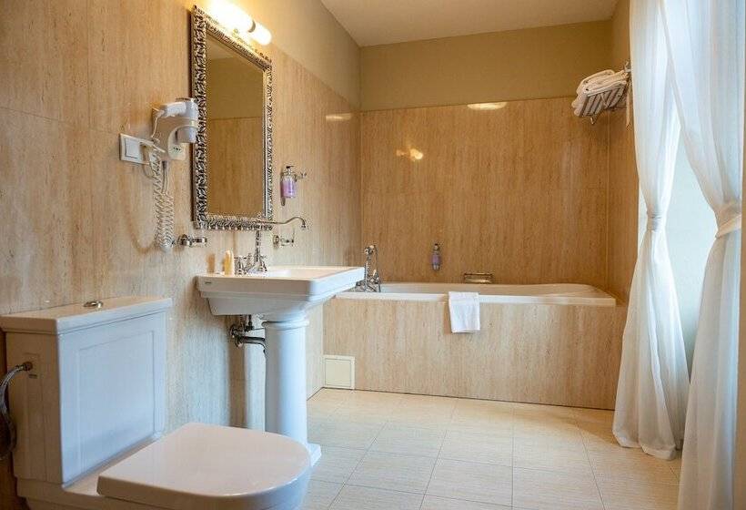 침실 1개 아파트, Pałac Wojanów