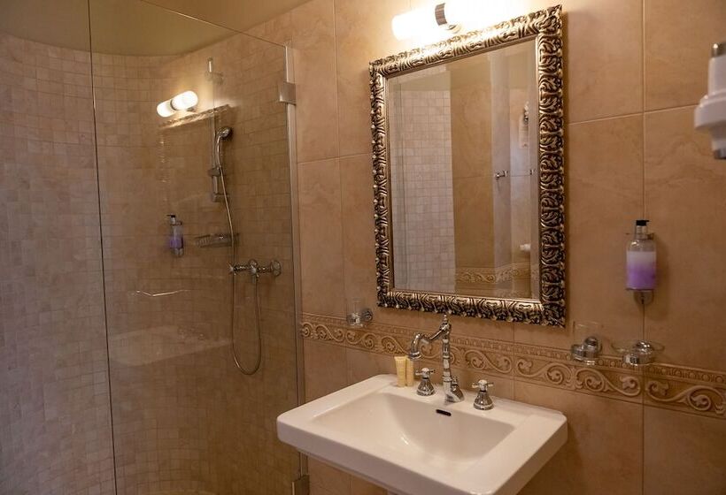 침실 1개 아파트, Pałac Wojanów