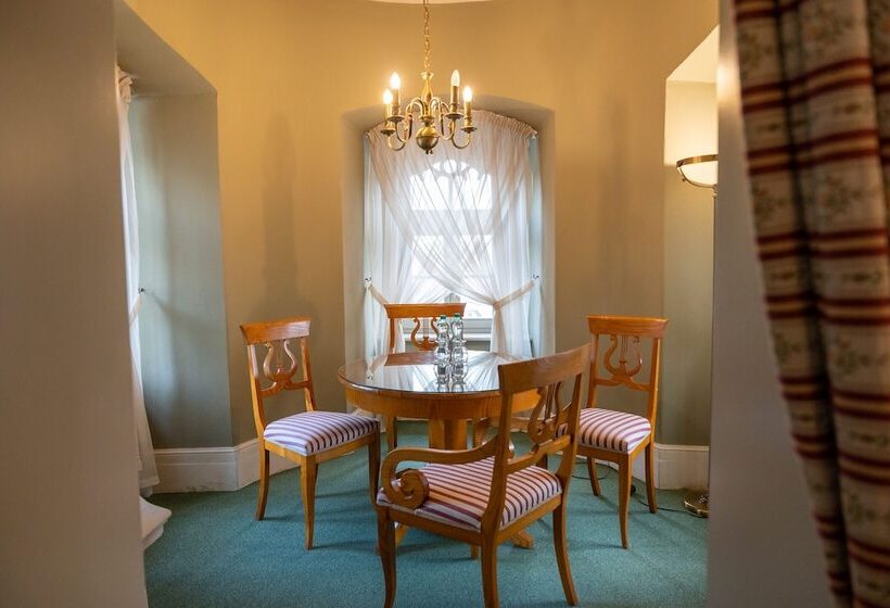 침실 1개 아파트, Pałac Wojanów