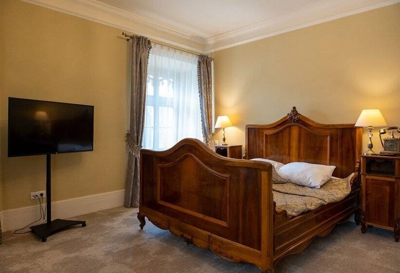 침실 1개 아파트, Pałac Wojanów