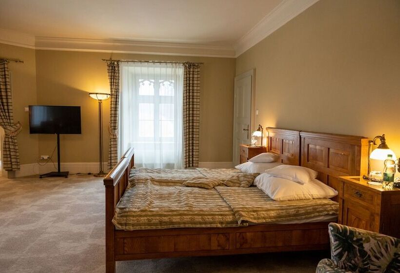 침실 1개 아파트, Pałac Wojanów