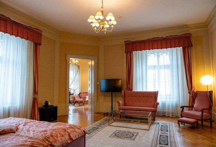 침실 1개 아파트, Pałac Wojanów