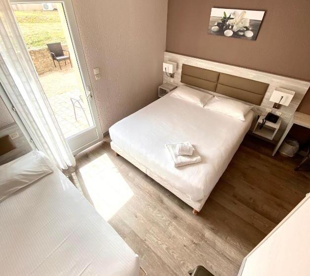 컴포트 룸, Restaurant Les Chataigniers